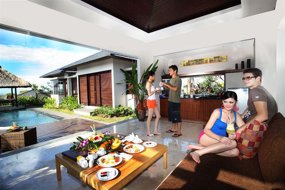 Swiss-Belhotel Bay View Villa Nusa Dua  Exterior foto