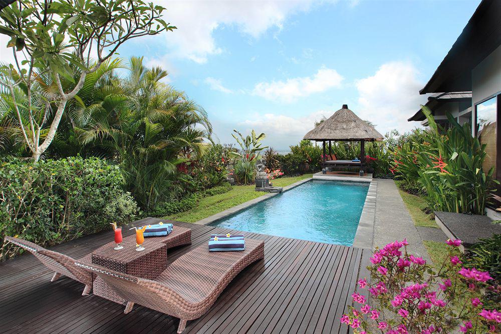 Swiss-Belhotel Bay View Villa Nusa Dua  Exterior foto